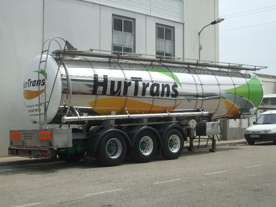 HURTRANS Cisterna Culo Blanco